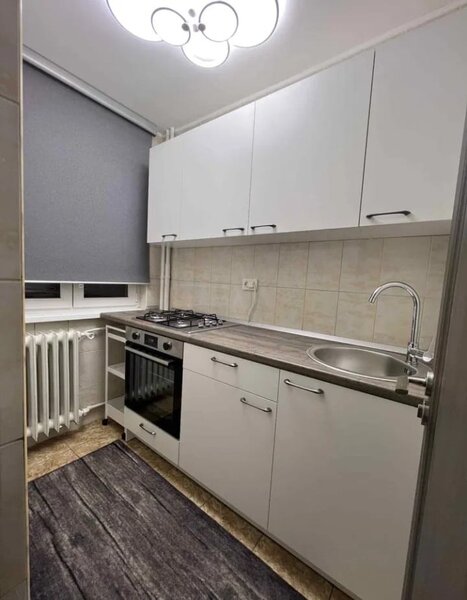 Eroii Revolutiei, Piata Progresul, pet friendly